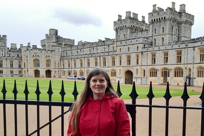 Private Walking Tour with Accredited Expert Guide Windsor Castle - Why a private Windsor Castle walk beats the big-group rush