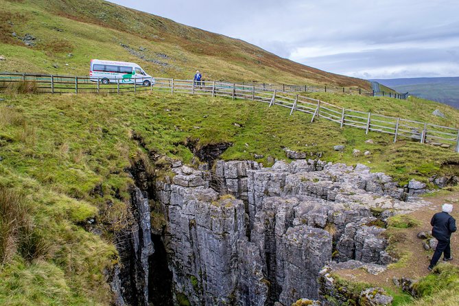 Private Yorkshire Dales from Windermere in a 16 seater Mercedes - Aysgarth Falls: Robin Hood Prince of Thieves meets the real world