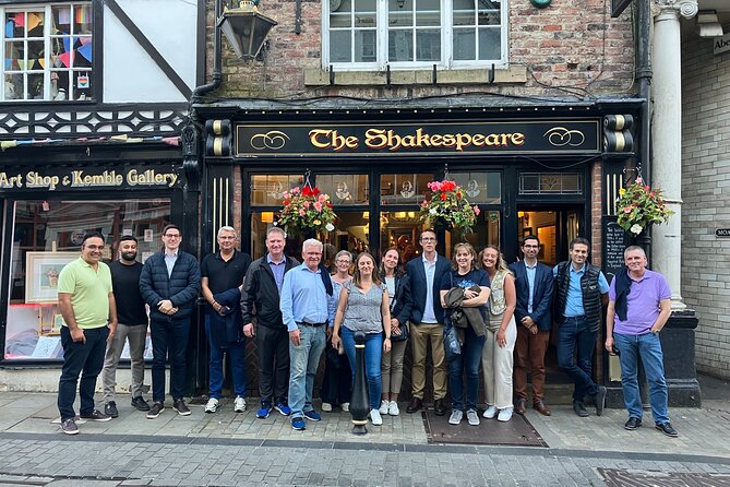 Pub and History Tour of Durham with Alcohol Tasting - The Shakespeare tasting on Saddler Street (and why that matters)