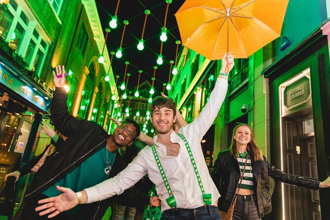 Pub Crawl of Central London - How Leicester Square Nightlife Works (And Why Start Time Matters)