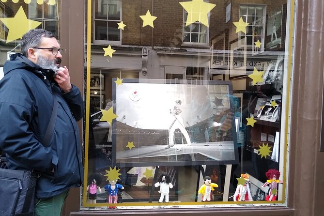 Queen Highlights Walking Tour of London - Holland Road: where Bohemian Rhapsody was written