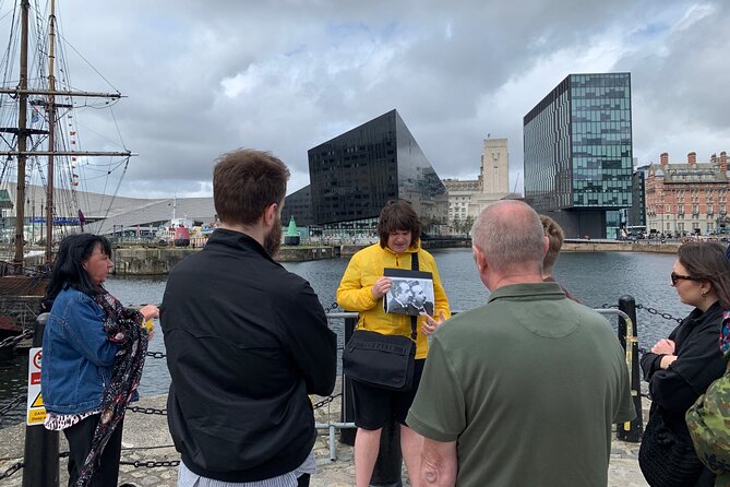 Reel Tours: Liverpool Film Location Walking Tour - Exchange Flags and Martins Bank: film references with civic scale
