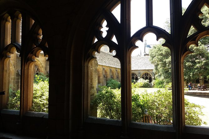 Reformation Oxford Christian History Tour private groups - Meeting Broad Street at 11:45 am, and why timing matters