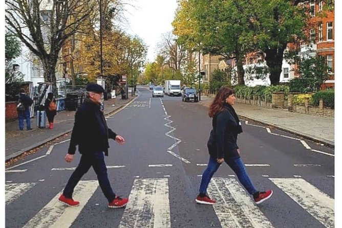 Rock Cab Tours presents Music Legends Private Taxi Tour of London - Entering London’s rock timeline from your hotel pickup