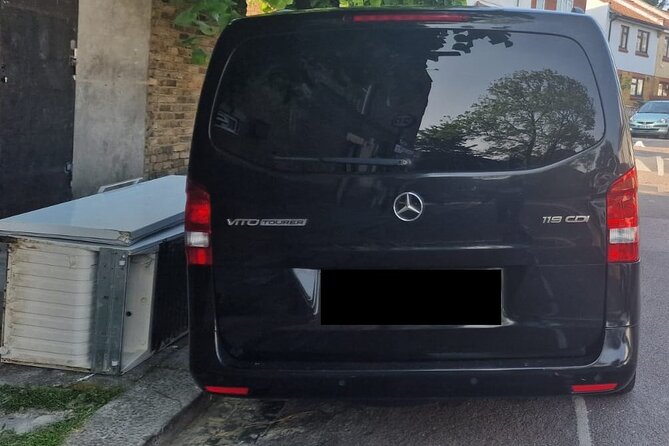 Round Trip Taxi Transfer - Stansted Airport To & From London - The return trip to Stansted: waiting time rules you should understand