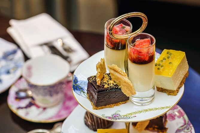 Royal Afternoon Tea & Walk at Kensington Palace - Royal afternoon tea in Kensington Palace grounds, in about 2 hours