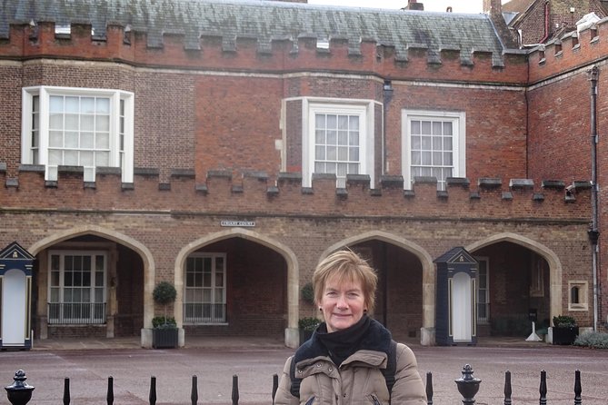 Royal Tour of St James', Parks, Palaces and Royal intrigue - Changing of the Guard: how to catch it, and how not to stress
