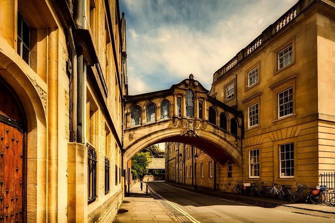 Royal Windsor, Oxford & Cotswold Private Tour - Oxford University highlights without the random chaos