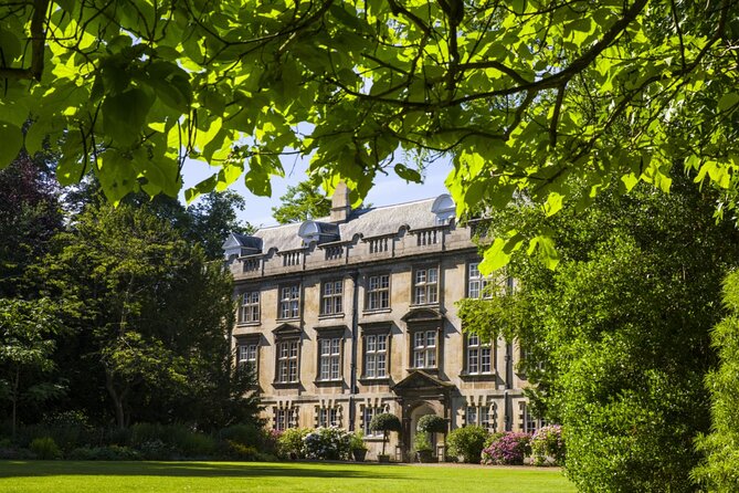 Scholars & Secrets of Cambridge: Self-Guided Puzzle Adventure - The Round Church Visitor Centre and Christ’s College: finish with a distinctive shape