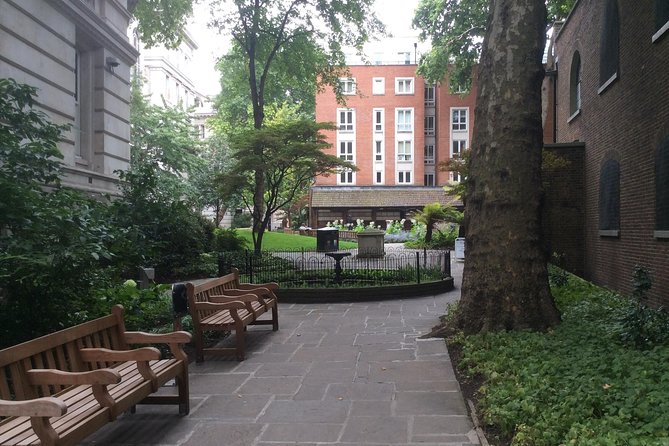 Secret Gardens of the City of London Private Tour - Garden at 120, Leadenhall Market, and the city’s layers in plain sight