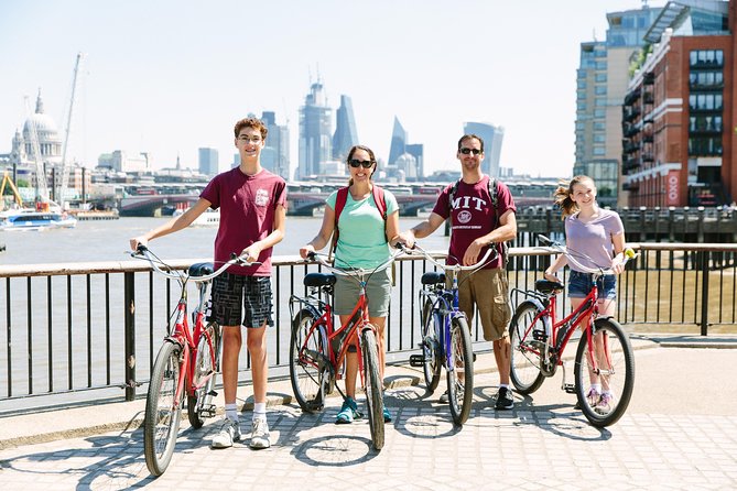 Secrets of London Bike Tour: Thames, Tower Bridge, and Market - Getting started near Southwark, with bikes and helmets ready