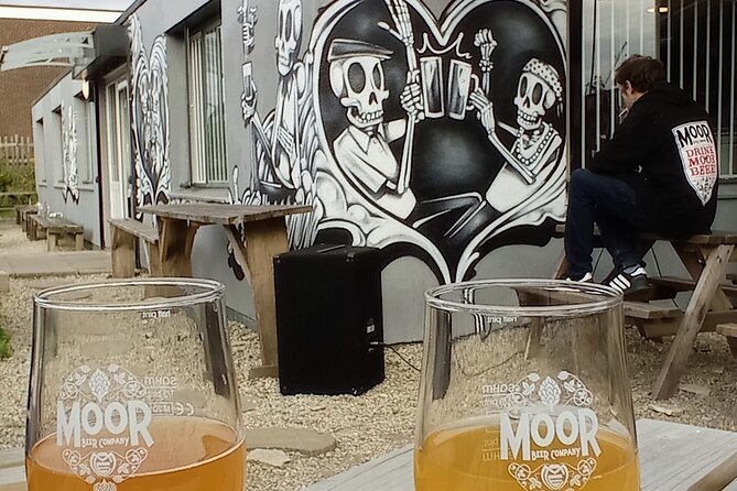 Self-Guided Craft Beer Tour (Explore Old Market) - The final hour: choosing between two local bar endings