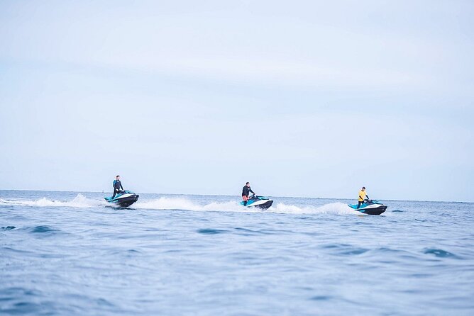 Seven Sisters Jet Ski Safari - Riding the waves along Seven Sisters: the part you’ll remember