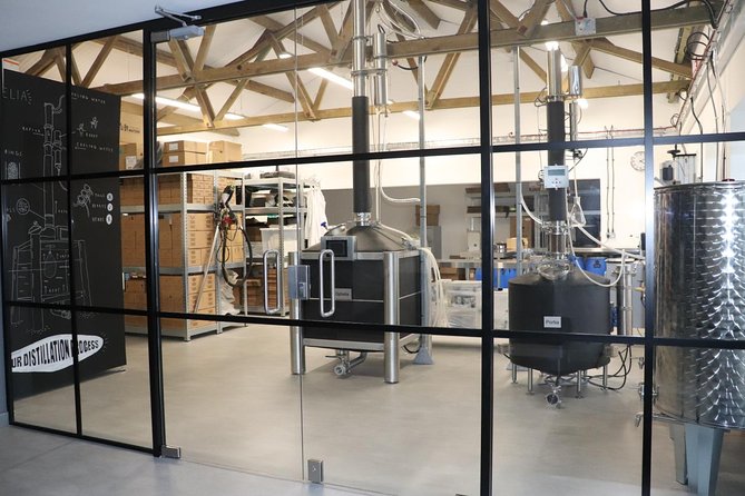 Shakespeare Distillery Tour - 11am Ticket - Inside the Distillery: Gin Making, Ingredients, and What You Actually Notice