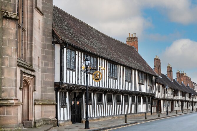 Shakespeare's Schoolroom & Guildhall Entry Ticket and Tour - Step Inside a 1420 Guildhall and a Tudor Classroom