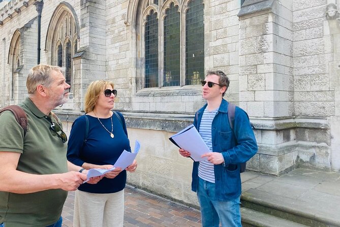 Shakespeare's Walking Tour in London - First stop: St. Paul’s Cathedral area, context without paid entry