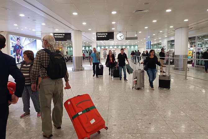 Shared Arrival Transfer London Airport to Hotel Accommodation - What This Shared Transfer Feels Like at Arrival