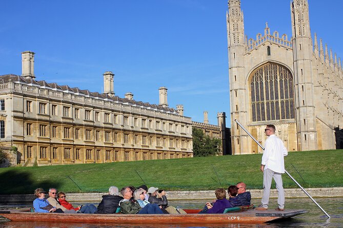 Shared Chauffeured Punt Tour - How the shared punt and perspex screens keep things calm