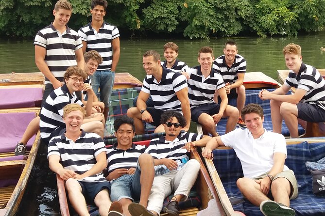 Shared Guided Punting Tour of Cambridge - Comfort on Board: Shared, But Not Tight