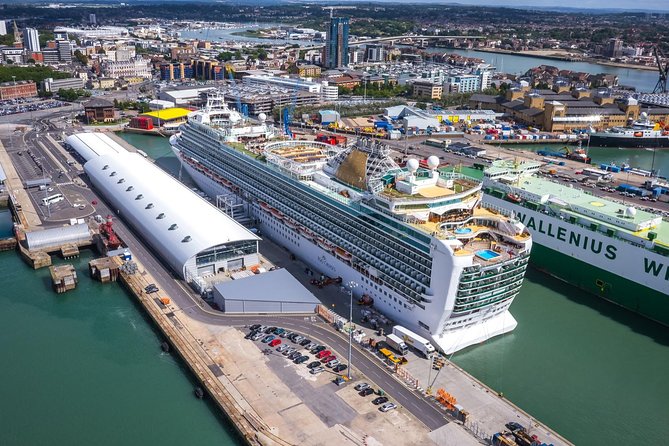 Shared Ride Southampton Cruise Port Arrival to Heathrow Airport or London - Door-to-door transport that starts with a real plan
