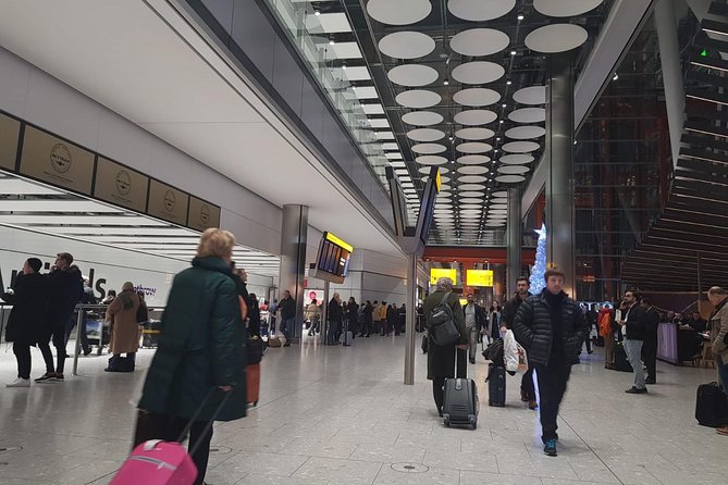 Shared Shuttle Service from Gatwick to your Hotel in London - Luggage Rules That Keep the Day Smooth