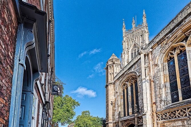 Shared Walking Tour in York - Clifford’s Tower: monarchical ties and the dark side of York