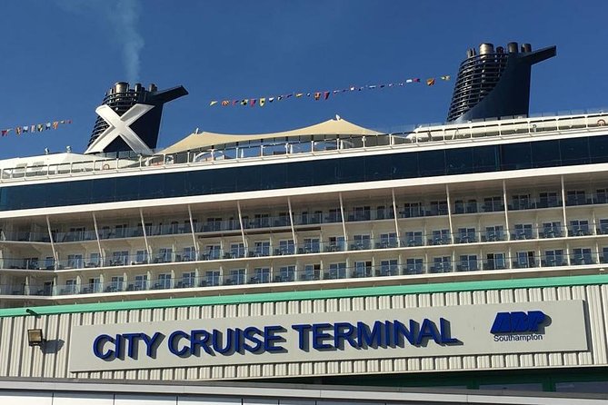 Shuttle Service Southampton Cruise Terminals to Heathrow Airport and London - Finding Your Driver in the Arrivals Hall (Name Board Included)