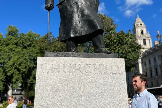 Sightseeing tour of London - in clear, slow English - Green Park: the plague pit story and Queen Victoria’s assassination attempt