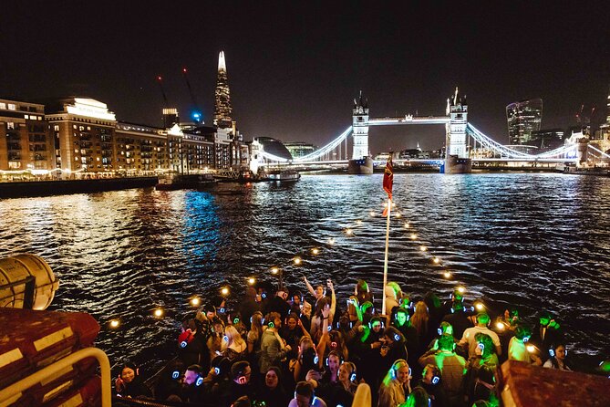 Silent Disco London Thames Boat Party - A late-night Thames cruise with three silent DJ channels