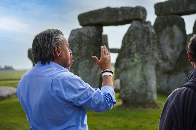Small-Group Day Trip to Stonehenge, Bath and Windsor from London - Getting on board in London: start point, comfort, and timing