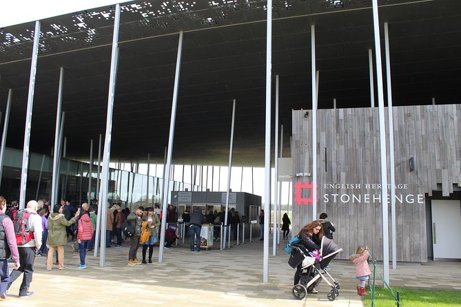 Southampton Cruise port to London Via Stonehenge & Windsor castle - Price and value for a small group of up to 4