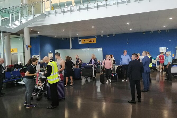 Southampton Cruise Terminal/Hotel to London with Stops at Salisbury & Stonehenge - How the private transfer works from Southampton to London