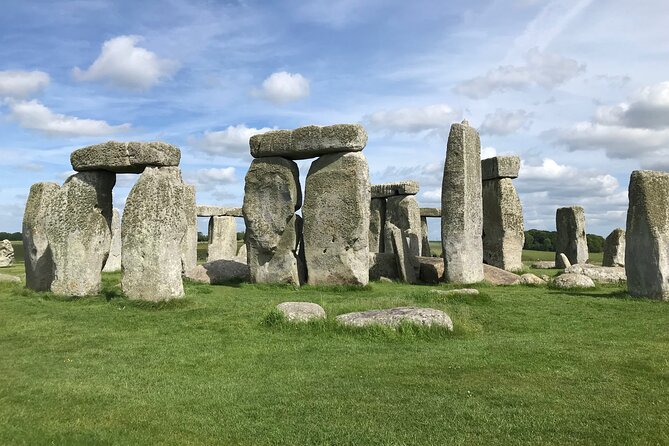Southampton Port to London - Transfer with Sightseeing - Stonehenge, Salisbury, and Windsor, plus room for the quieter detours