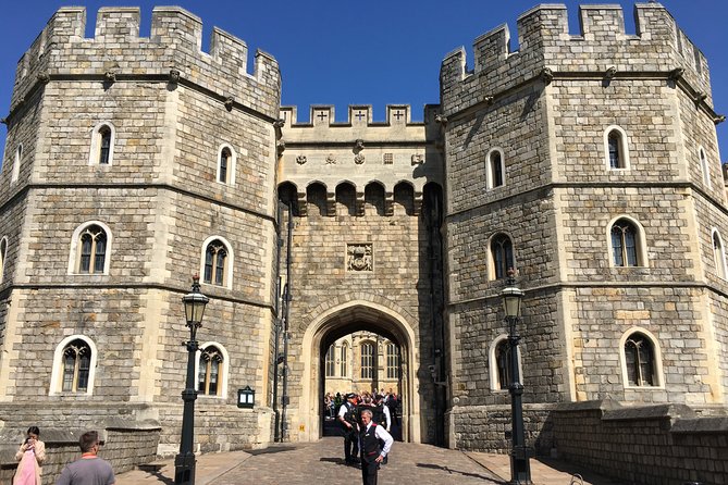 Southampton to Heathrow Airport Via Windsor Castle - How Southampton to Windsor to Heathrow logistics actually works