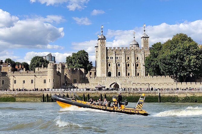 Speedboat 'Ultimate Tower Blast' from Tower Millennium Pier - 40 minutes - A 40-minute Thames thrill, built for speed and landmark views