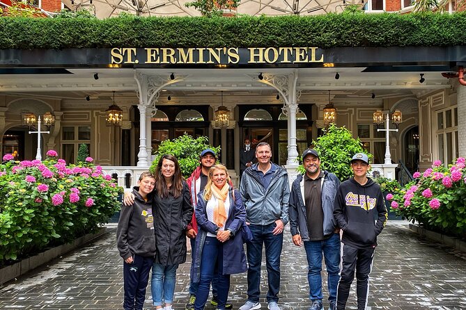 Spy for a day London VIP - All Inclusive and Private Tour - The House of Spies in St James’s: mission debrief and a Vespa drink