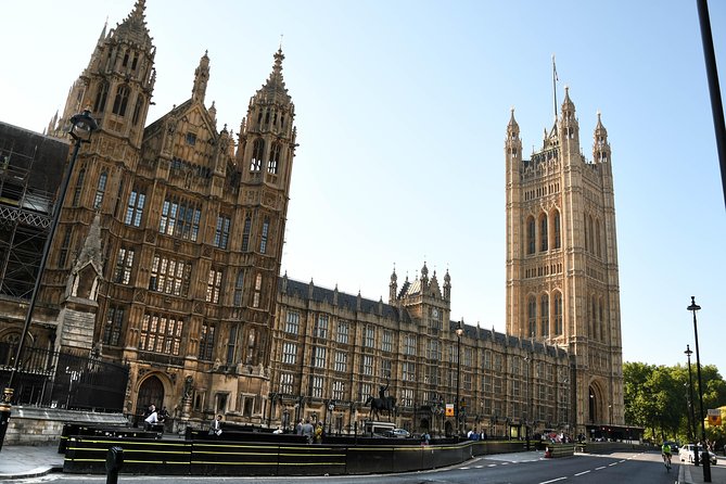 St Pauls Cathedral & See Over 30 Top London Sights Tour - Parliament Square and Westminster Abbey: Big Ben proximity plus a 1,000-year vibe