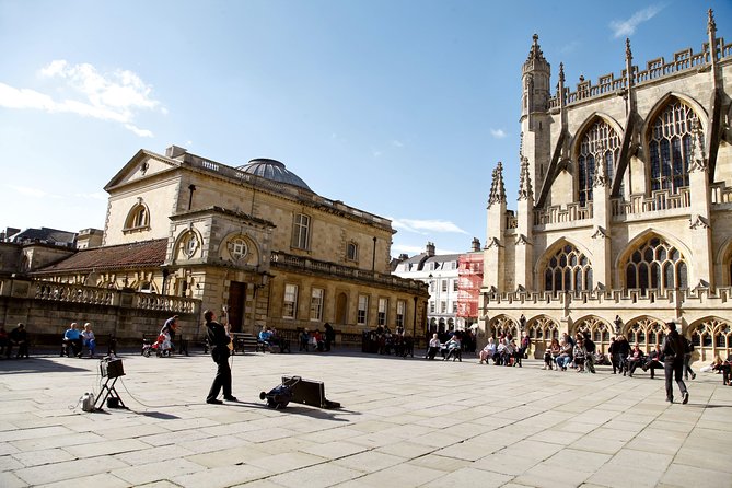 Stonehenge and Bath Tour from London - Guide and Driver Energy, Group Size, and the Smoothness Factor