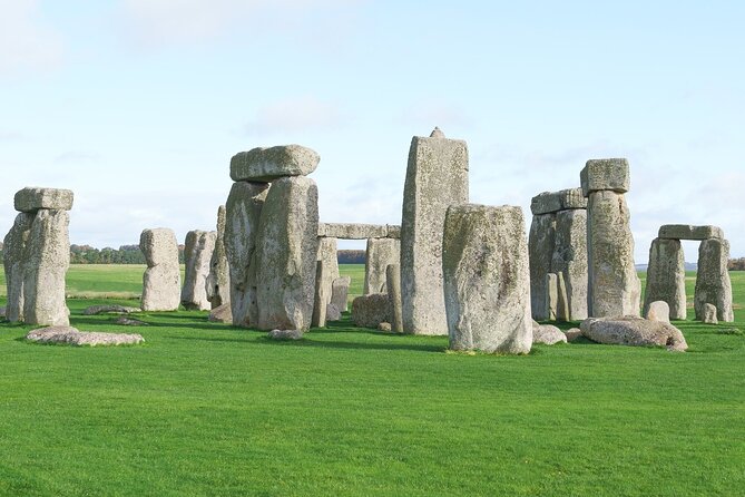Stonehenge and Windsor Castle Tour from London With Entry Tickets - Guide style and group pace: why it can swing your day