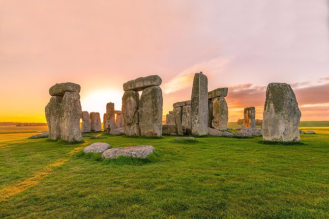 Stonehenge, Avebury & the Cotswolds from Bath (Small group) - Key highlights worth booking for