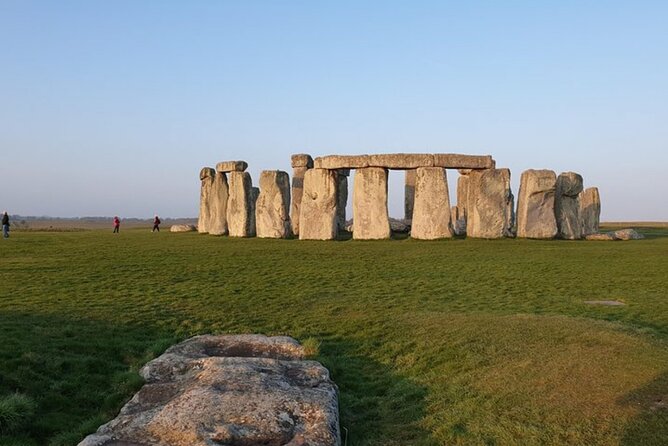 Stonehenge & Bath Private driverTours - Bath shopping, Sally Lunn’s tea, and Royal Crescent