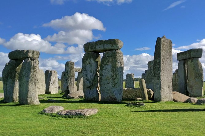 Stonehenge Half-Day luxury guided tour from Bath for 2-8 - Stonehenge by Luxury Van, Small Group, and Real Guide Talk