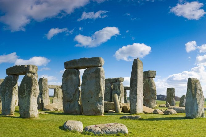 Stonehenge Half-Day Tour from London with Admission - How good is this for photos and walking?