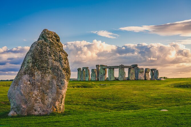 Stonehenge half day tour from Southampton - The 4-hour flow from Southampton: pickup to stone circle