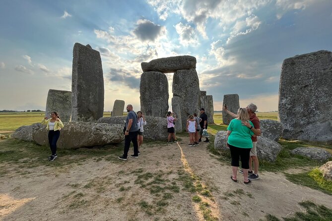 Stonehenge Inner Circle Private Tour from London with Bath Visit - Coach comfort, group size, and the real meaning of a 10-hour day