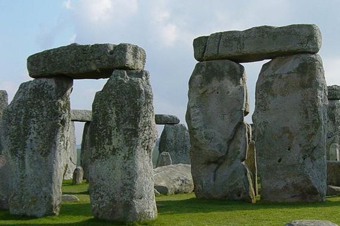 Stonehenge Shuttle Bus from London with Optional Fish & Chips - Coach Comfort, Timing, and What to Expect on the Road