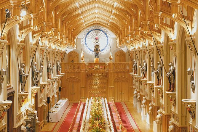 Summer Special: Buckingham Palace & Windsor Castle Tour - St George’s Chapel: Burial Place and a Modern Wedding Moment