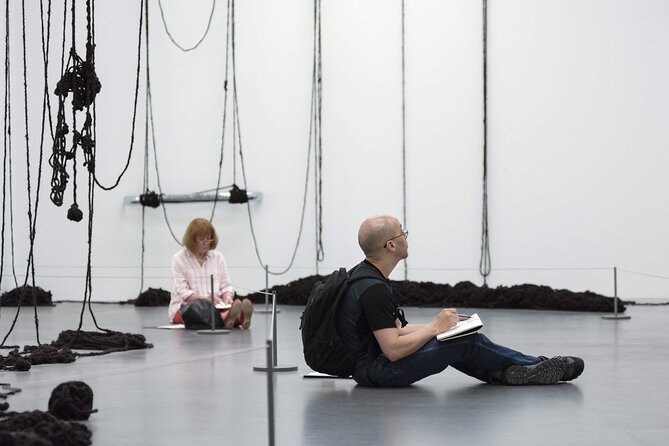 Tate Modern Official Discovery Tour - Entering the museum with a Tate expert guiding your eyes