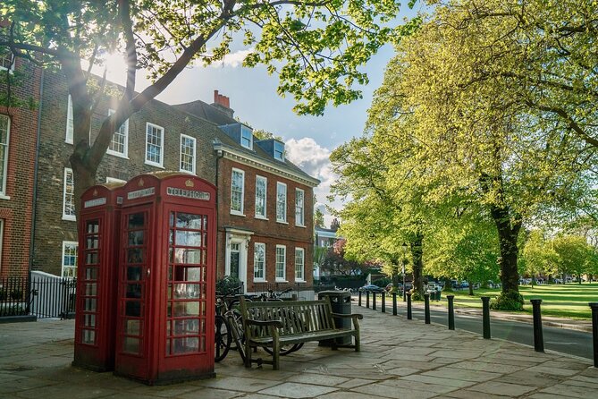 Ted Lasso Inspired Private 4-hour Tour in Richmond - London First: Recognizable Stops and Short Walk Moments