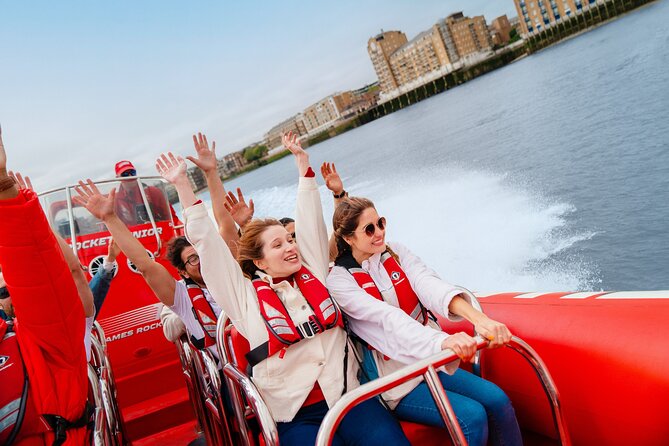 Thames High-Speed Zone Speedboat in London - What You’ll Want to Bring (and What to Wear) for a Fast Thames Ride